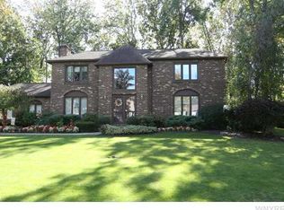 92 Obrien Dr, Lockport, NY