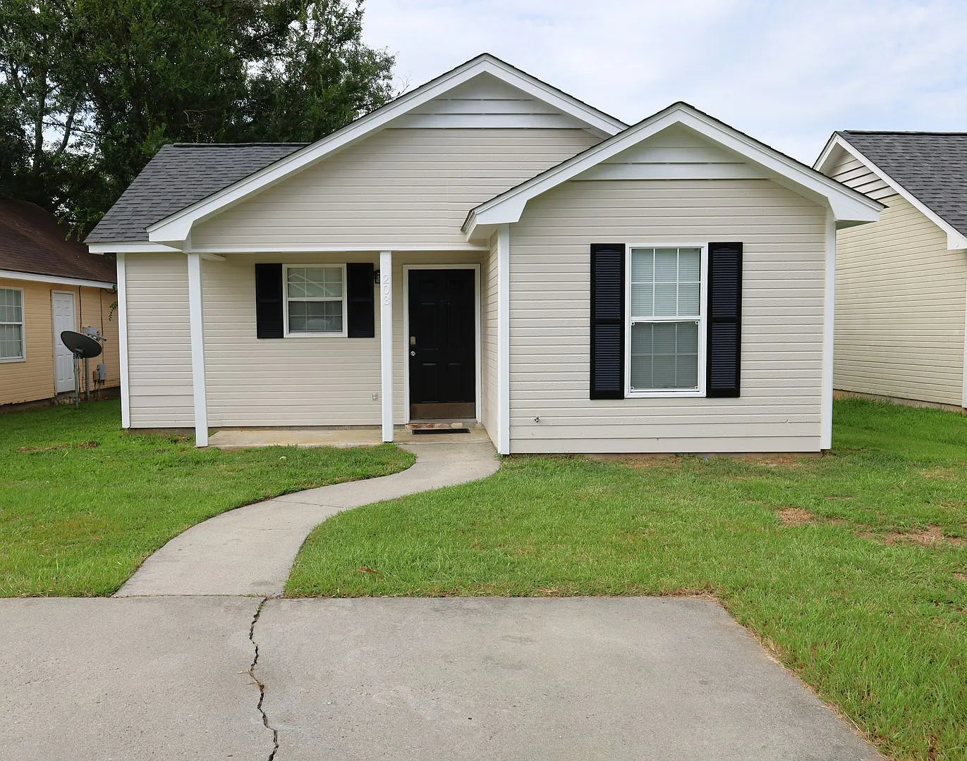 203 Blue Pool Drive — Photo 1