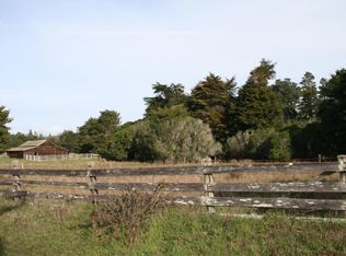 31787 Johnson Ln, Fort Bragg, CA 95437