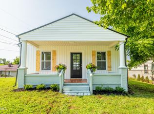408 Pine Top St, Loudon, TN 37774