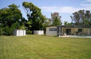 4th image of 215 Antigua Dr