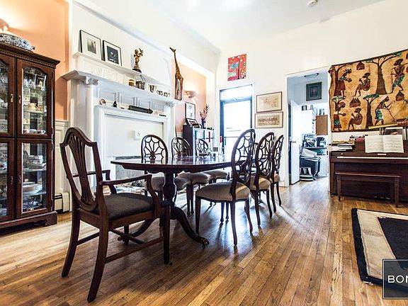 3rd image of 218 W 137th St #2