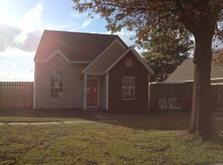 401 Oak Creek Rd, West Memphis, AR 72301