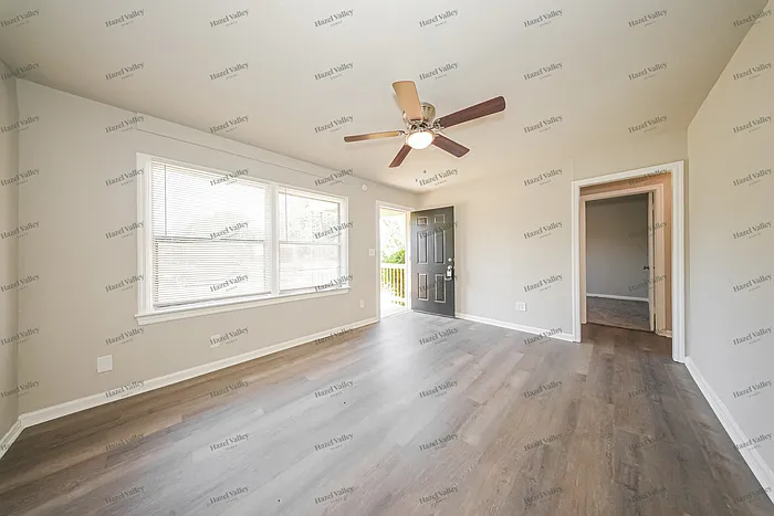 1308 NW 82nd St — Photo 3