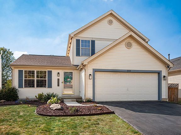 3rd image of 2321 Shelby Ln