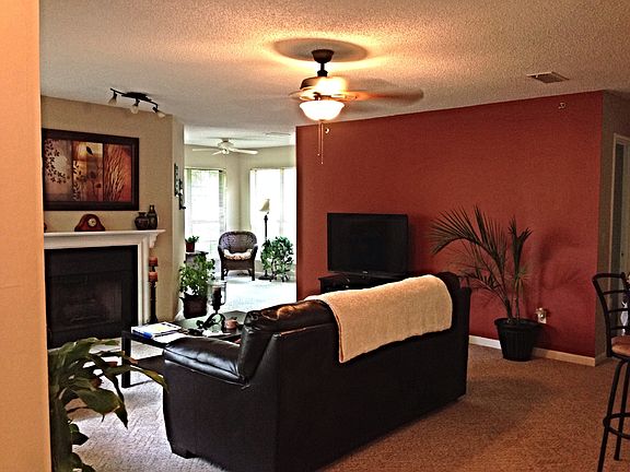 2nd image of 304 Mill Pond Ct SE
