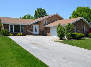 16700 Luella Ave, South Holland, IL 60473