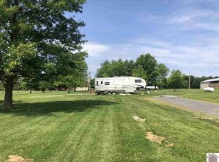 75 Seth Ln, Murray, KY 42071