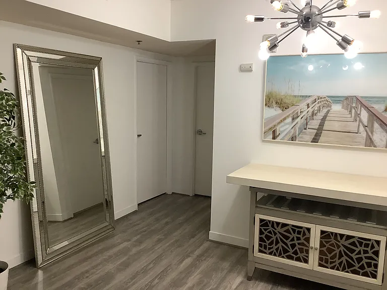 425 W Beech St #622 — Photo 8