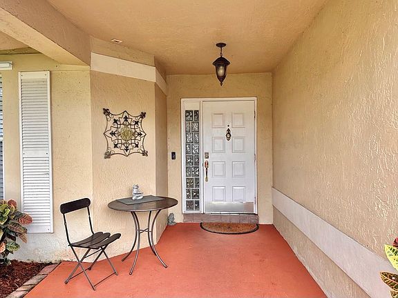 5th image of 12278 NW 30th Manor