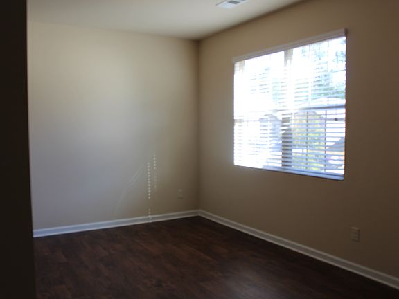 Formal Dining or Living Room