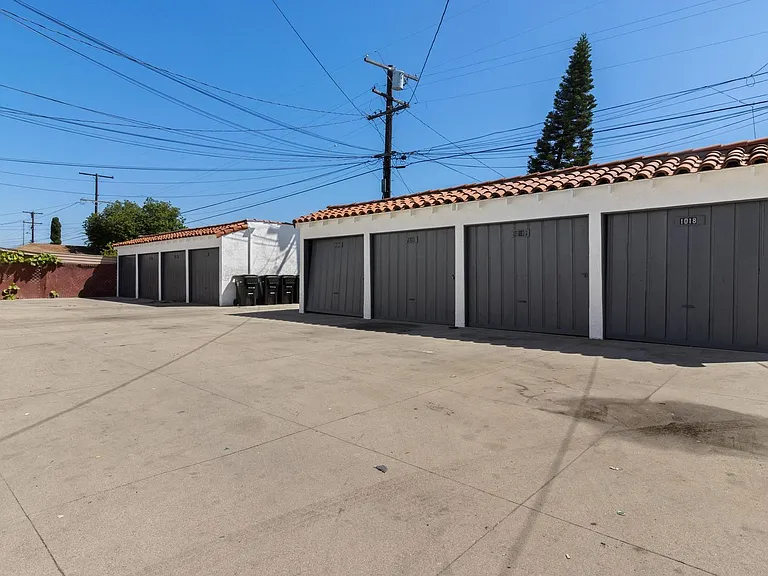 1014-1020 S. Inglewood Ave. Inglewood, CA 90301 — Photo 22
