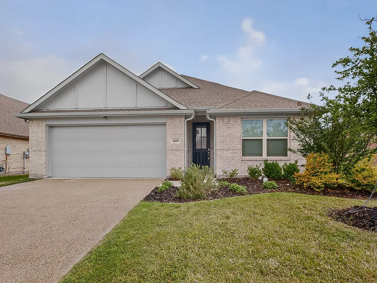 4009 Mockingbird Ln — Photo 33