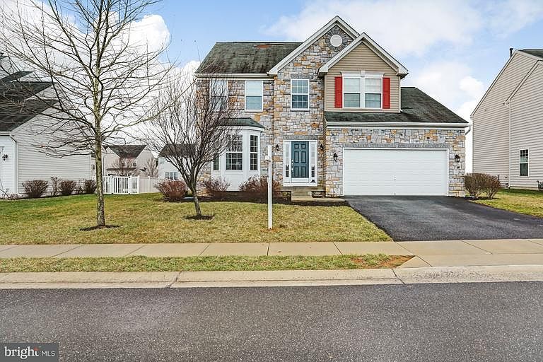 1st image of 18250 Prestwick Dr