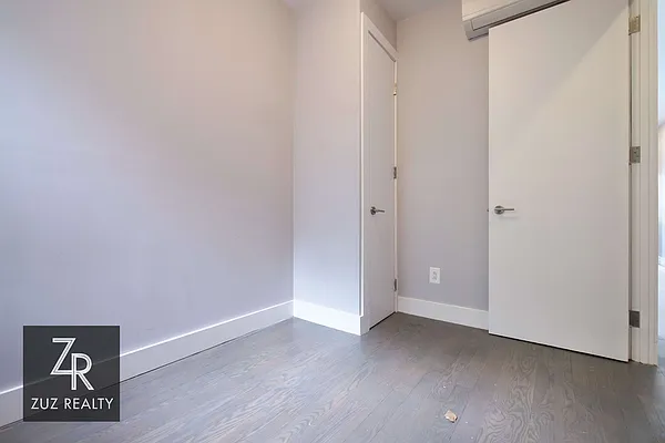 Rented by Zuz Realty | media 27