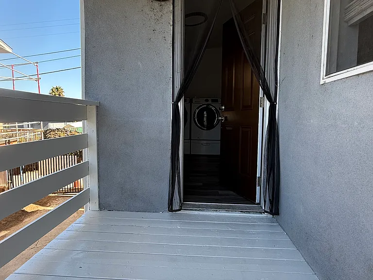 S 30th St — Photo 12