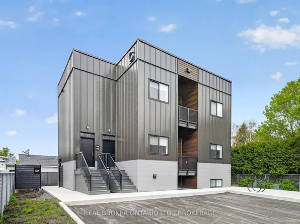 600 2nd St E #4A, Cornwall, ON K6H 2A7