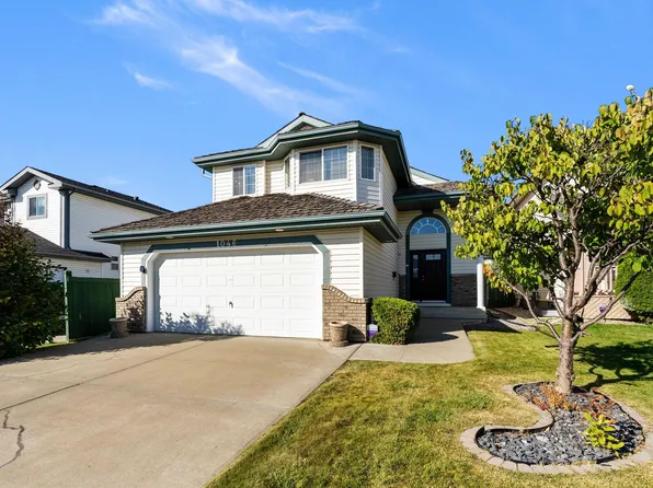 1046 Blackburn Close SW, Edmonton, AB T6W 1C7