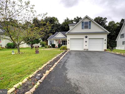 282 S High Meadow Dr, Felton, DE, 19943