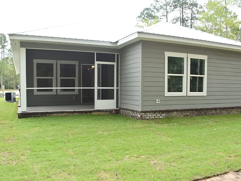 15 Oakfield Dr — Photo 3
