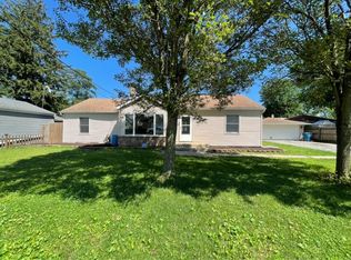 8709 Kleinman Rd, Highland, IN 46322