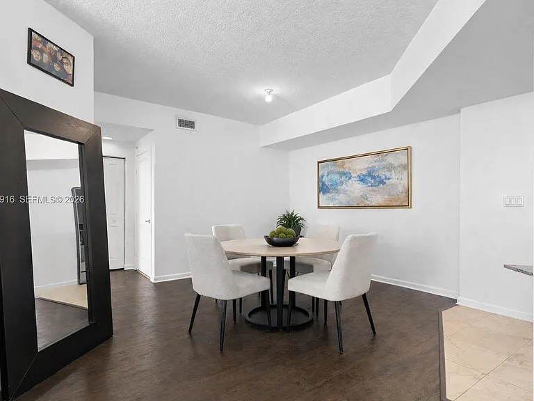 7910 Harbor Island Dr #402 — Photo 9