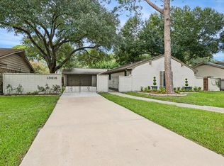 10618 Cranbrook Rd, Houston, TX 77042