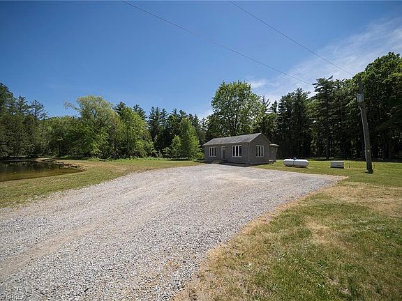 3rd image of 1521 Windham Rd #19