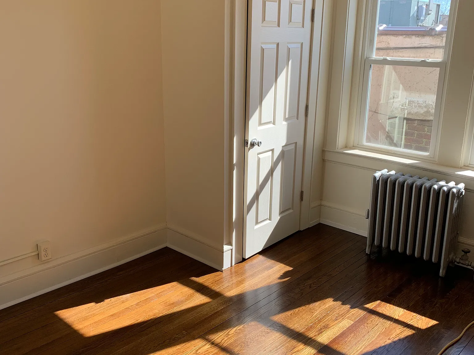 2 bed, $1,895 — Photo 4