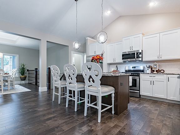 3rd image of 4228 Garden Oak Dr #17