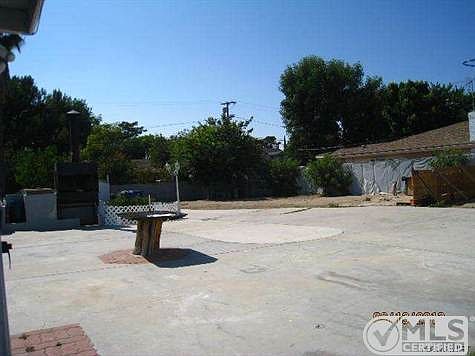 5th image of 7742 Varna Ave