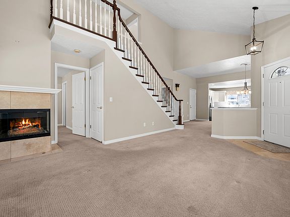 3rd image of 132 W 200 N