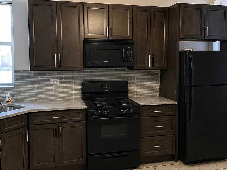 3552 W Polk St #2 — Photo 8