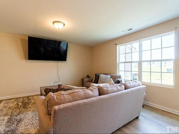 5th image of 7619 Oliver Park Dr