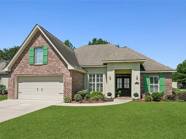 300 Brown Thrasher Loop S, Madisonville, LA 70447