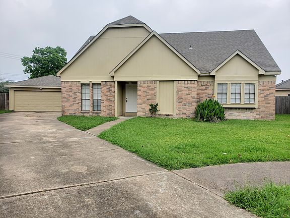 2nd image of 2518 Lance Ln