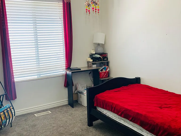 353 E Braidhill Dr — Photo 12