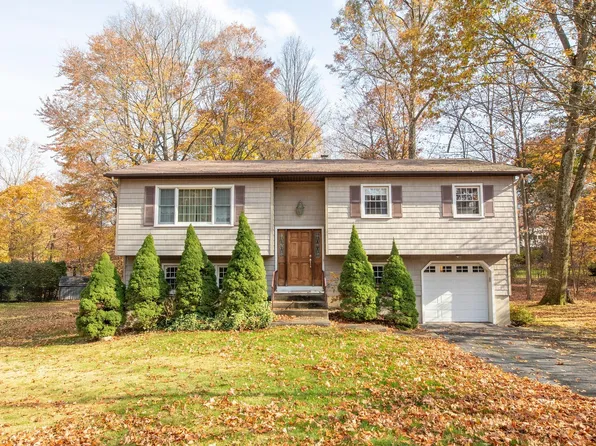 16 Glenn Lane, New City, NY 10956