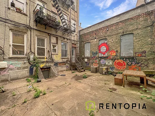 Rented by Rentopia | media 43