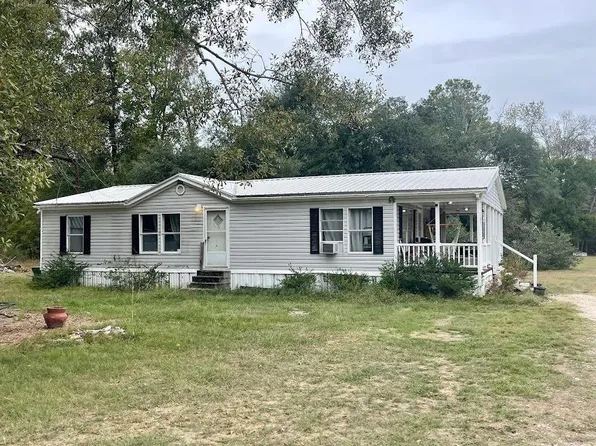 12285 W Black Cat Rd, Road, LA 70443