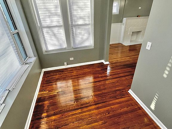 3rd image of 1514 E 72nd St #2