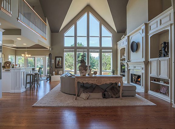 3rd image of 3595 Scottsdale Cir