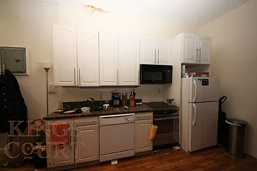 Rented by Kings Court Real Estate