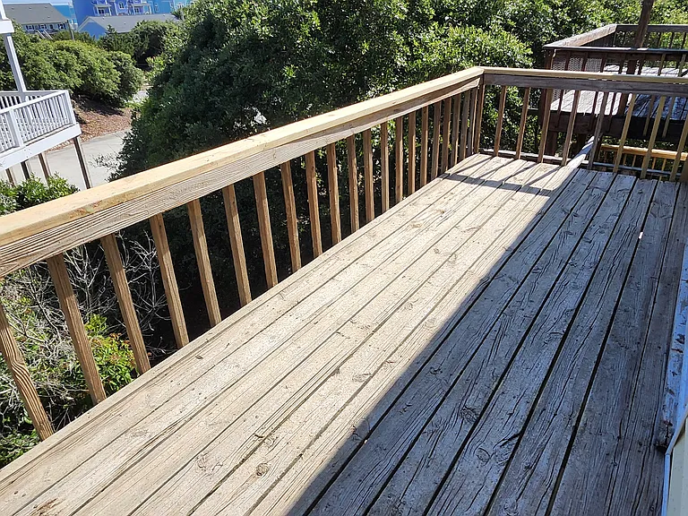 3903 Emerald Dr — Photo 7