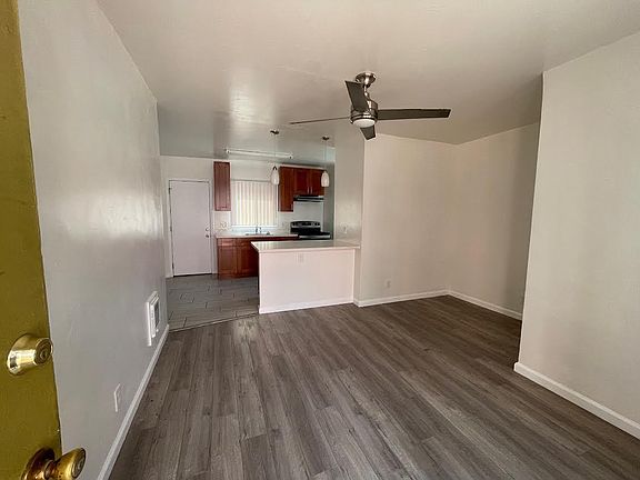 3rd image of 6120 Foothill Blvd APT A