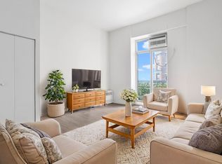 88 Fulton St #420, New York, NY 10038