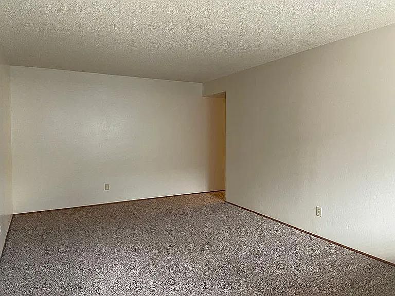 2nd image of 11066 Wayland Ave