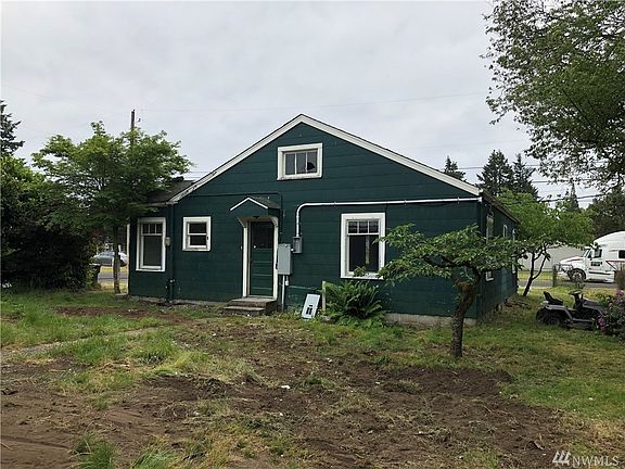 4th image of 6630 52nd Ave W