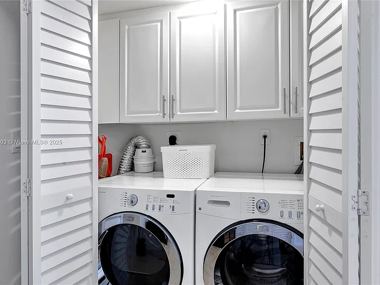 3000 N Ocean Dr #20A — Photo 21