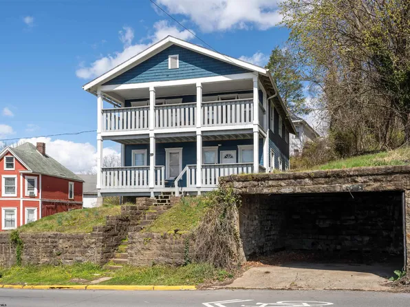 301 Richwood Ave, Morgantown, WV 26505